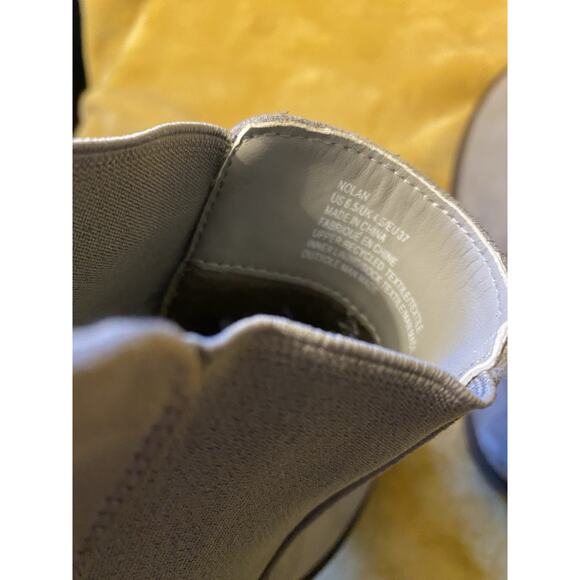 JF JUST FAB Womens “Nolan” Chelsea Bootie Gray Suede Like Size 6.5 NWOB Chunky - Picture 7 of 15